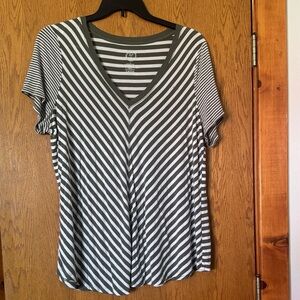 Maurices Olive and White Striped V-Neck Short Sleeve Tee
